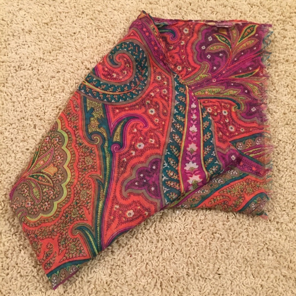 Multi Color Scarf - Picture 2 of 2